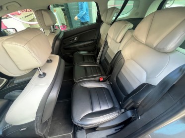 Renault grand scenic iv dci 160 energy edc initiale paris occasion paris 15ème (75) simplicicar simplicibike france