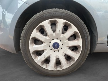 Ford ka ka 1.2 69 ss titanium occasion cannes (06) simplicicar simplicibike france