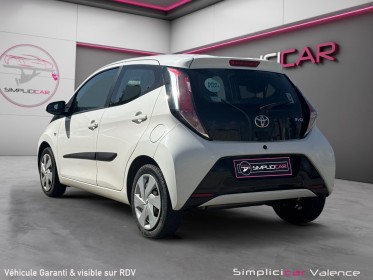 Toyota aygo 1.0 vvt-i x-play -- garantie 12mois -- occasion simplicicar valence - ksv  simplicicar simplicibike france