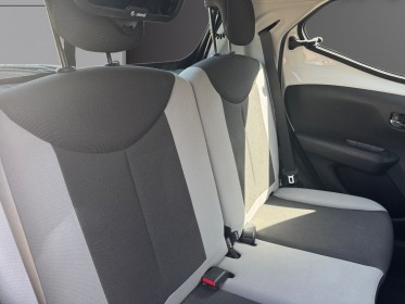 Toyota aygo 1.0 vvt-i x-play -- garantie 12mois -- occasion simplicicar valence - ksv  simplicicar simplicibike france