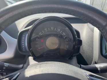 Toyota aygo 1.0 vvt-i x-play -- garantie 12mois -- occasion simplicicar valence - ksv  simplicicar simplicibike france