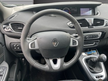 Renault scenic iii 1ère mains france/dci 110/bose/camera de recul/bluetooth occasion simplicicar salon de provence...