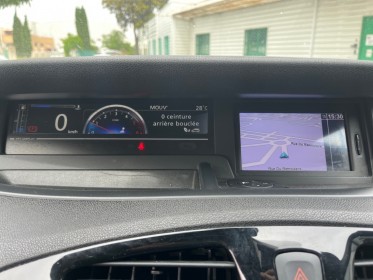 Renault scenic iii 1ère mains france/dci 110/bose/camera de recul/bluetooth occasion simplicicar salon de provence...