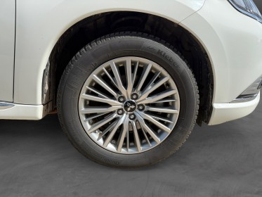 Mitsubishi outlander phev 2.4l  instyle  twin motor 4wd occasion simplicicar pontarlier simplicicar simplicibike france