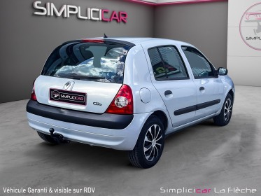 Renault clio 1.2i 16v pack clim ideal jeune occasion simplicicar la fleche simplicicar simplicibike france
