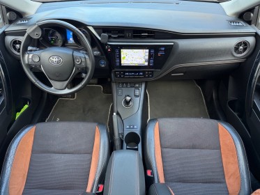 Toyota auris hybride 136 cv lounge toit panoramique, sièges chauffants, full entretien toyota, garantie 12 mois occasion...