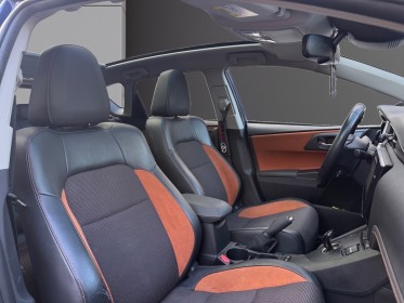 Toyota auris hybride 136 cv lounge toit panoramique, sièges chauffants, full entretien toyota, garantie 12 mois occasion...