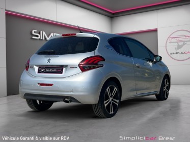 Peugeot 208 1.2 puretech 110ch ss bvm5 gt line garantie 12 mois occasion simplicicar brest simplicicar simplicibike france