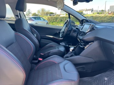 Peugeot 208 1.2 puretech 110ch ss bvm5 gt line garantie 12 mois occasion simplicicar brest simplicicar simplicibike france