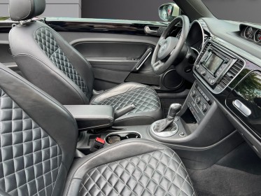 Volkswagen coccinelle cabriolet 1.4 tsi 160 série spéciale couture dsg7 / garantie 12 mois occasion simplicicar...