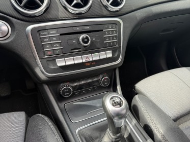 Mercedes gla 180 whiteart edition - toit ouvrant panoramique - keyless - garantie 12 mois occasion paris 17ème (75)(porte...