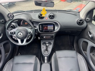 Smart fortwo coupe 0.9 90 ch ss ba6 brabus style cabriolet occasion avignon (84) simplicicar simplicibike france
