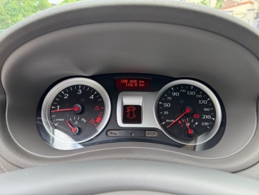 Renault clio iii dci 90 eco2 initiale occasion champigny-sur-marne (94) simplicicar simplicibike france