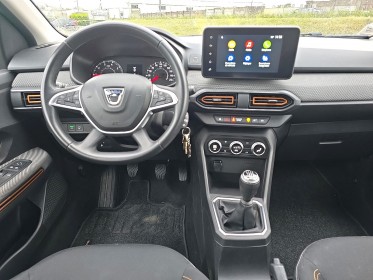 Dacia sandero eco-g 100 stepway confort révisée garantie 12 mois occasion simplicicar vichy simplicicar simplicibike france