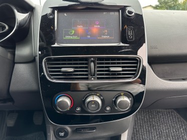 Renault clio iv societe clio dci 90 ch medianav / 2 places / gps / courroie distribution neuve / entretien renault complet...