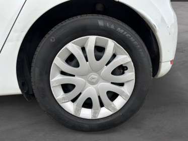 Renault clio iv societe clio dci 90 ch medianav / 2 places / gps / courroie distribution neuve / entretien renault complet...