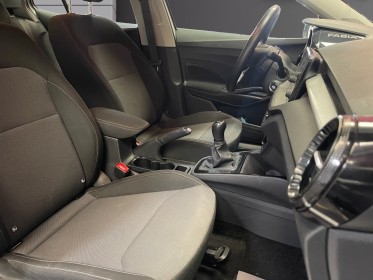Skoda fabia 1.0 tsi 95 ch bvm5 ambition garantie 12 mois occasion simplicicar saint-jean simplicicar simplicibike france