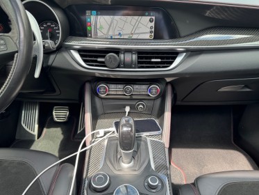 Alfa romeo stelvio my19 2.9 v6 510ch q4 at8 quadrifoglio/harman kardon/alarme/toit ouvrant/pack carbone/sieges avant...