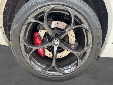 Alfa romeo stelvio my19 2.9 v6 510ch q4 at8 quadrifoglio/harman kardon/alarme/toit ouvrant/pack carbone/sieges avant...