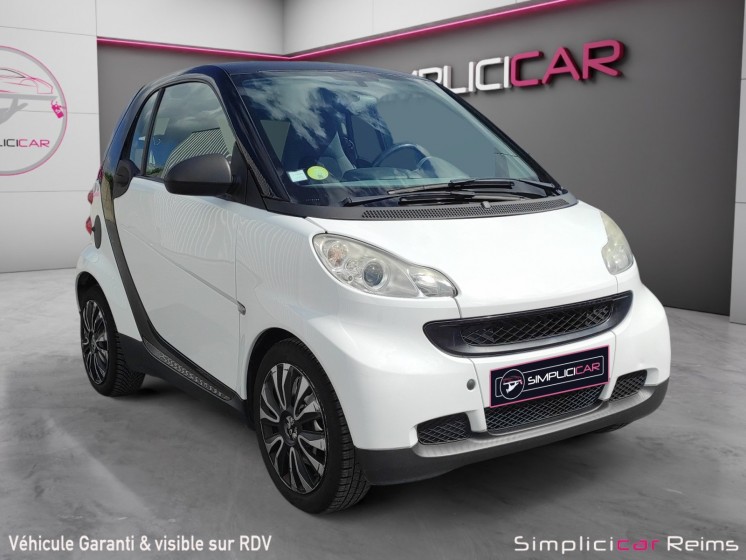 Smart fortwo coupe 1.0l 71 ch pure occasion simplicicar reims simplicicar simplicibike france Smart fortwo coupe 1.0l 71 ch pure occasion simplicicar reims simplicicar simplicibike france