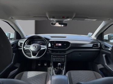 Volkswagen t-cross 1.0 tsi 115 start/stop bvm6 r-line occasion simplicicar lille  simplicicar simplicibike france