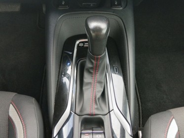 Toyota corolla hybride my22 2.0 vvt-i  184ch finition gr sport / caméra de recul occasion réunion ville st pierre...