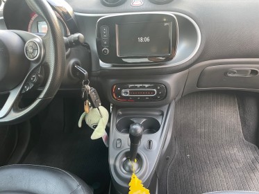 Smart fortwo coupe 0.9 90 ch ss ba6 prime, caméra de recul, siège chauffants, toit panoramique, garantie 12 mois occasion...