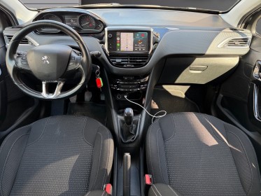 Peugeot 208 1.2 puretech 110ch ss bvm5 allure carplay radar de recul garantie 12 mois occasion simplicicar villejuif ...