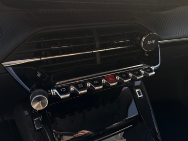 Peugeot 2008 130 ss eat8 allure - 1er main - full entretiens peugeot - siege chauffant - camera de recul - garantie 12 mois...