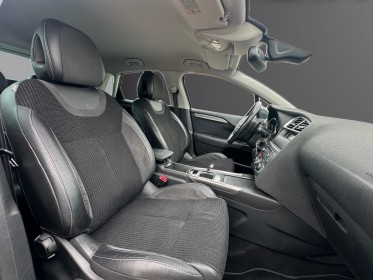 Citroen c4 c4 e-hdi 115 airdream exclusive bmp6 occasion avignon (84) simplicicar simplicibike france