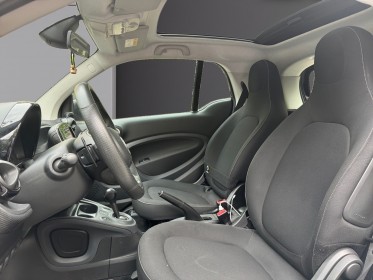 Smart fortwo coupe 1.0 71 ch ss ba6 passion occasion paris 17ème (75)(porte maillot) simplicicar simplicibike france
