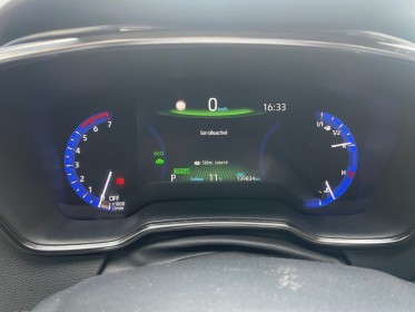 Toyota corolla touring sports hybride my21 122h dynamic, caméra de recul, siège chauffants, keyless, entretien toyota,......