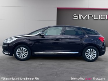 Ds ds5 bluehdi 120 ss bvm6 be chic garantie 12 mois occasion simplicicar royan simplicicar simplicibike france