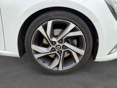 Renault megane iv berline dci 165 energy edc gt sieges chauffants/rs drive/camera - garantie 12 mois - occasion simplicicar...