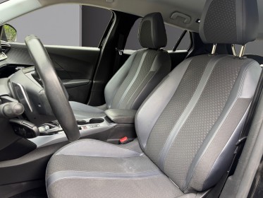 Peugeot 2008 130 ss eat8 allure / garantie 12 mois / carplay / camÉra de recul occasion paris 17ème (75)(porte maillot)...