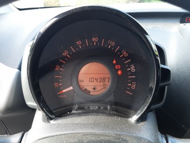 Peugeot 108 1.2 puretech 82ch bvm5 active bluetooh radio climatisation vitres Électriques garantie 12 mois occasion...