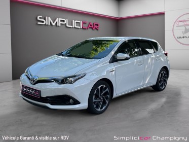 Toyota auris pro my17 hybride pro 136h design climatisation /camera de recul/régulateur de vitesse occasion...