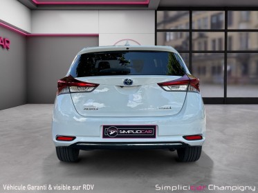 Toyota auris pro my17 hybride pro 136h design climatisation /camera de recul/régulateur de vitesse occasion...