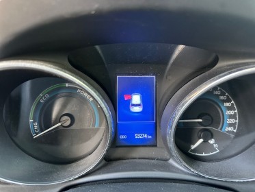 Toyota auris pro my17 hybride pro 136h design climatisation /camera de recul/régulateur de vitesse occasion...