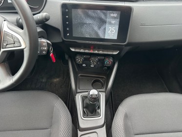 Dacia duster eco-g 100 / 4x2 // expression // a saisir!! // garantie 12 mois // sort de révision // // fiable et économique...