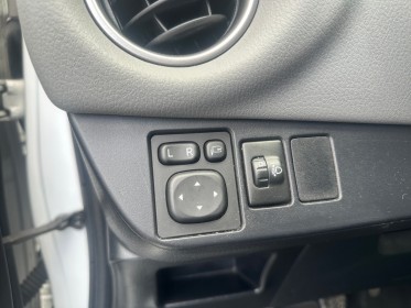 Toyota yaris 100 vvt-i dynamic, embrayage neuf, camera de recul, entretient toyota occasion simplicicar villejuif ...