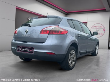 Renault megane iii estate estate iii 1.5 dci 110 fap eco2 dynamique euro 5 || toit panoramique ouvrant || occasion osny...