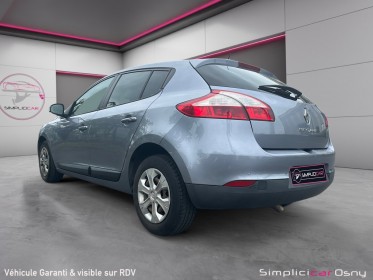 Renault megane iii estate estate iii 1.5 dci 110 fap eco2 dynamique euro 5 || toit panoramique ouvrant || occasion osny...