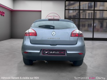 Renault megane iii estate estate iii 1.5 dci 110 fap eco2 dynamique euro 5 || toit panoramique ouvrant || occasion osny...