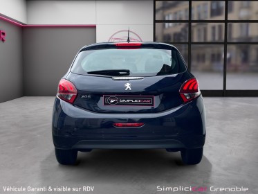 Peugeot 208 business puretech 82ch ss bvm5 active business occasion simplicicar grenoble simplicicar simplicibike france
