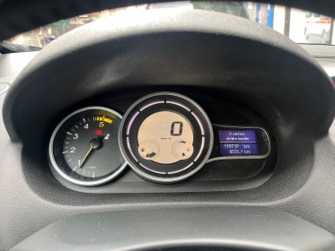 Renault megane iii berline business dci 110 fap energy eco2 business occasion paris 15ème (75) simplicicar simplicibike france
