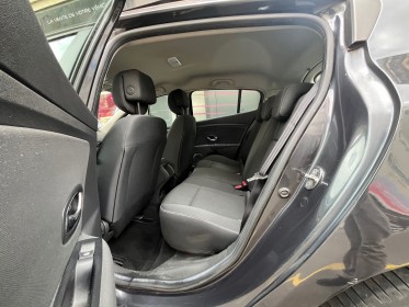 Renault megane iii berline business dci 110 fap energy eco2 business occasion paris 15ème (75) simplicicar simplicibike france