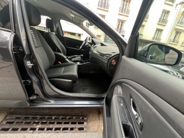 Renault megane iii berline business dci 110 fap energy eco2 business occasion paris 15ème (75) simplicicar simplicibike france