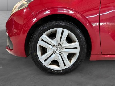Peugeot 208 1.6 bluehdi 75ch bvm5 style occasion simplicicar magny-en-vexin simplicicar simplicibike france