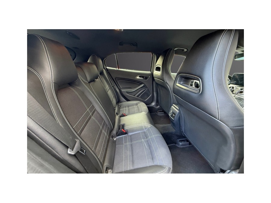 MERCEDES d'occasion CLASSE GLA GLA 200 WHITE ART EDITION BA de 2015